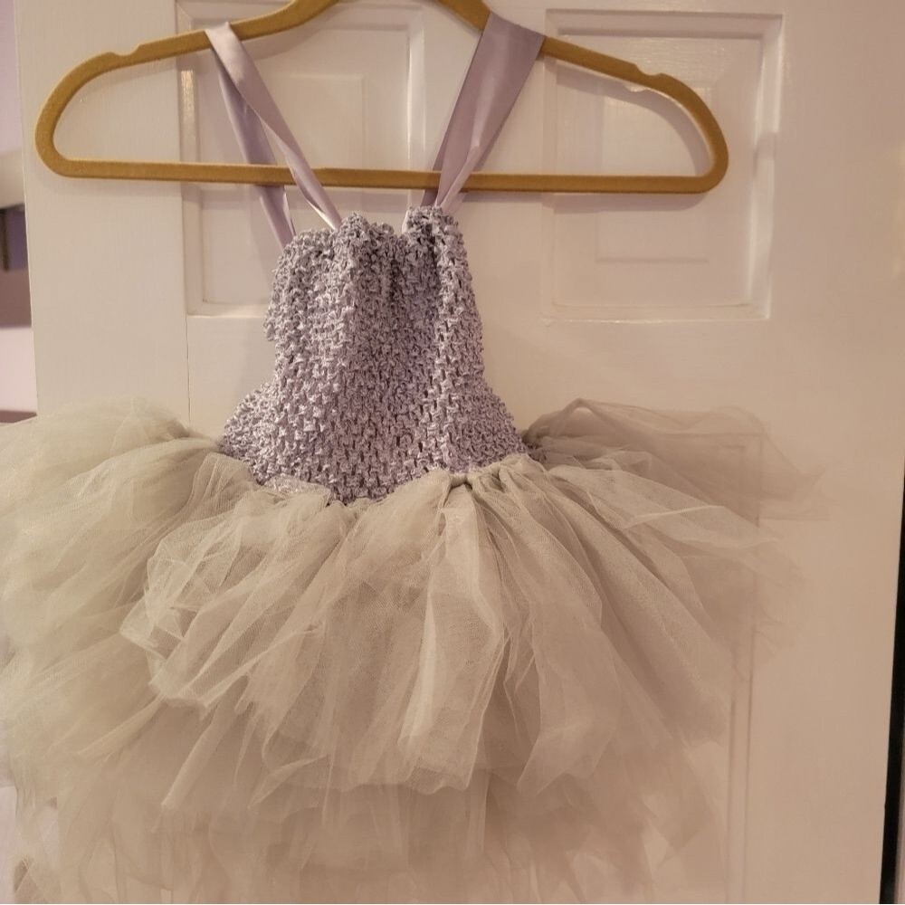 Girl tutu dress size 3-4